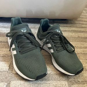 Adidas Swift Run 1.0 Shoes Green